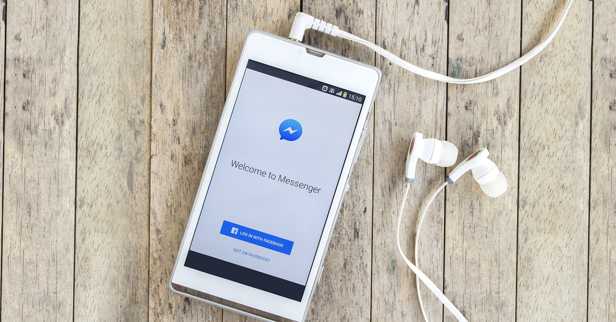 Ad Bots Arrive to Facebook Messenger