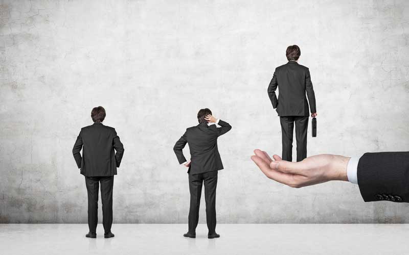 Hiring Great Leaders Over Great Managers