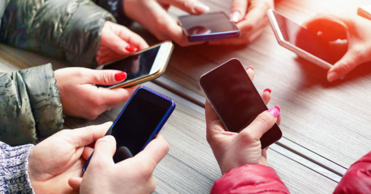How To Start With Social Media: Facebook, Twitter, and Instagram! Oh, my!