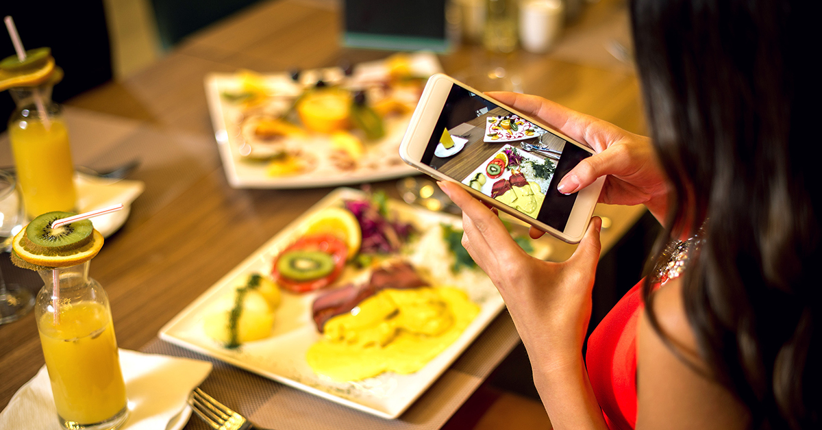 10 Ways to Promote Your Restaurant on Social Media